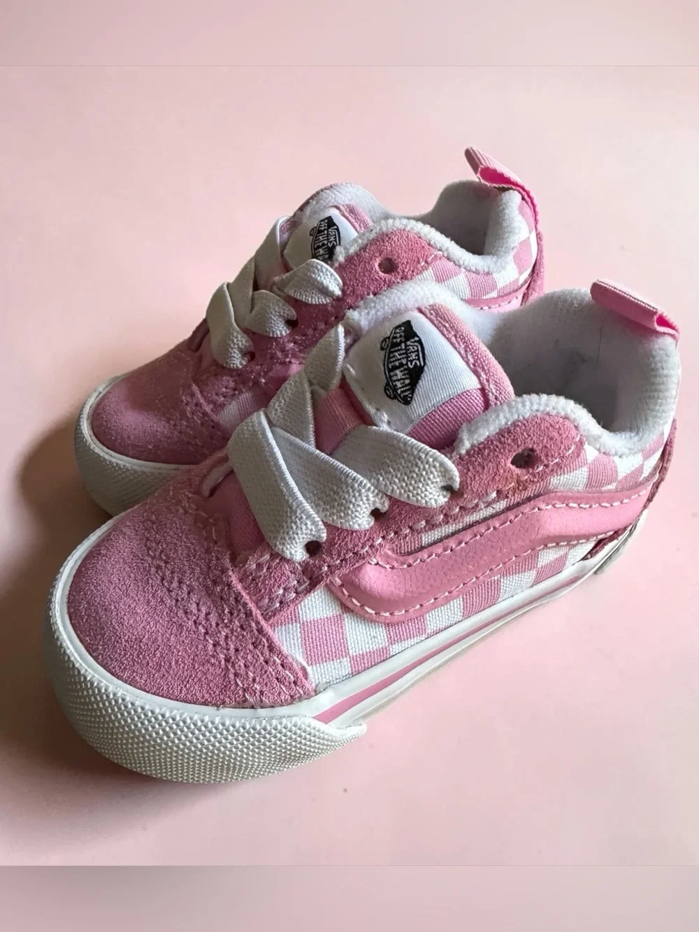 Kids Pink Checkered Low-Top Sneakers